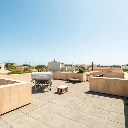 Sunny, Modern With Terraces And Garden サグレス