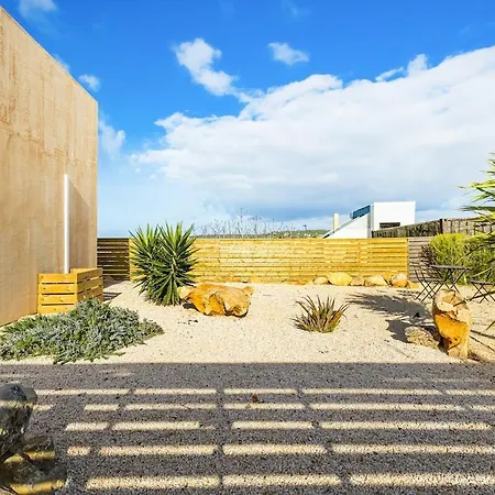 Sunny, Modern With Terraces And Garden *