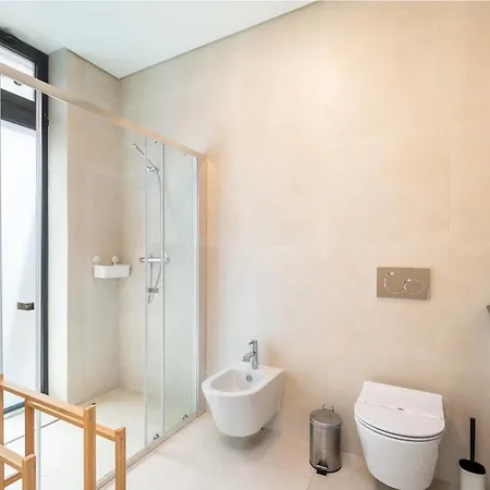 Sunny, Modern With Terraces And Garden Sagres